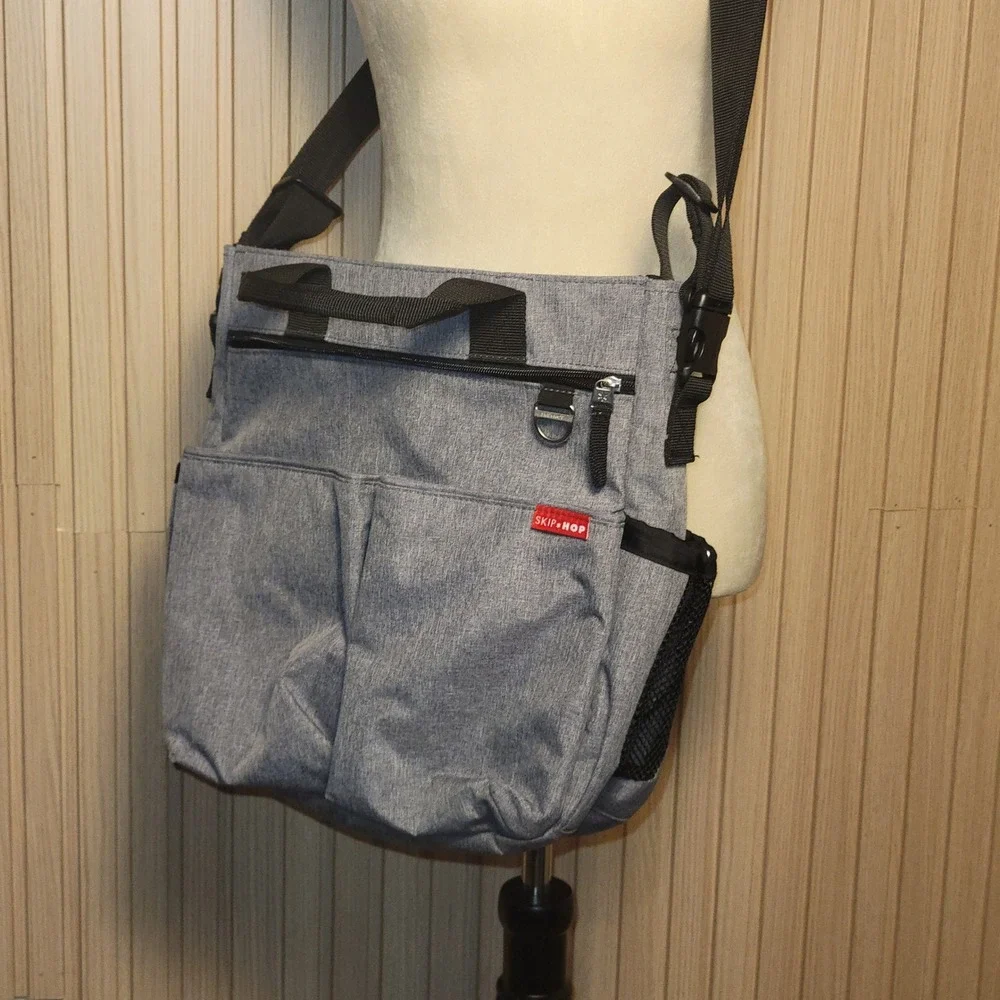 Skip Hop Duo Signature Diaper Bag Heather Grey Messenger Stroller Straps